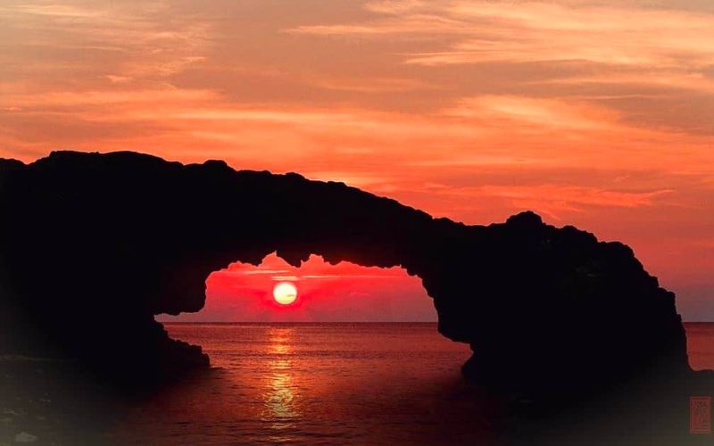 Cổng Tò Vò Lý Sơn – Biểu tượng check-in độc đáo giữa biển trời